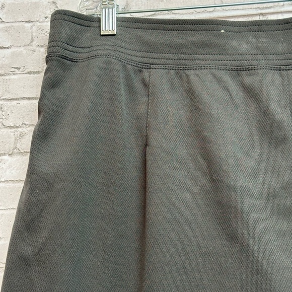 St. John's Bay Active SWIM SKIRT Built in Shorts Size Woman 1X Quick-Dri Gray - Picture 5 of 8